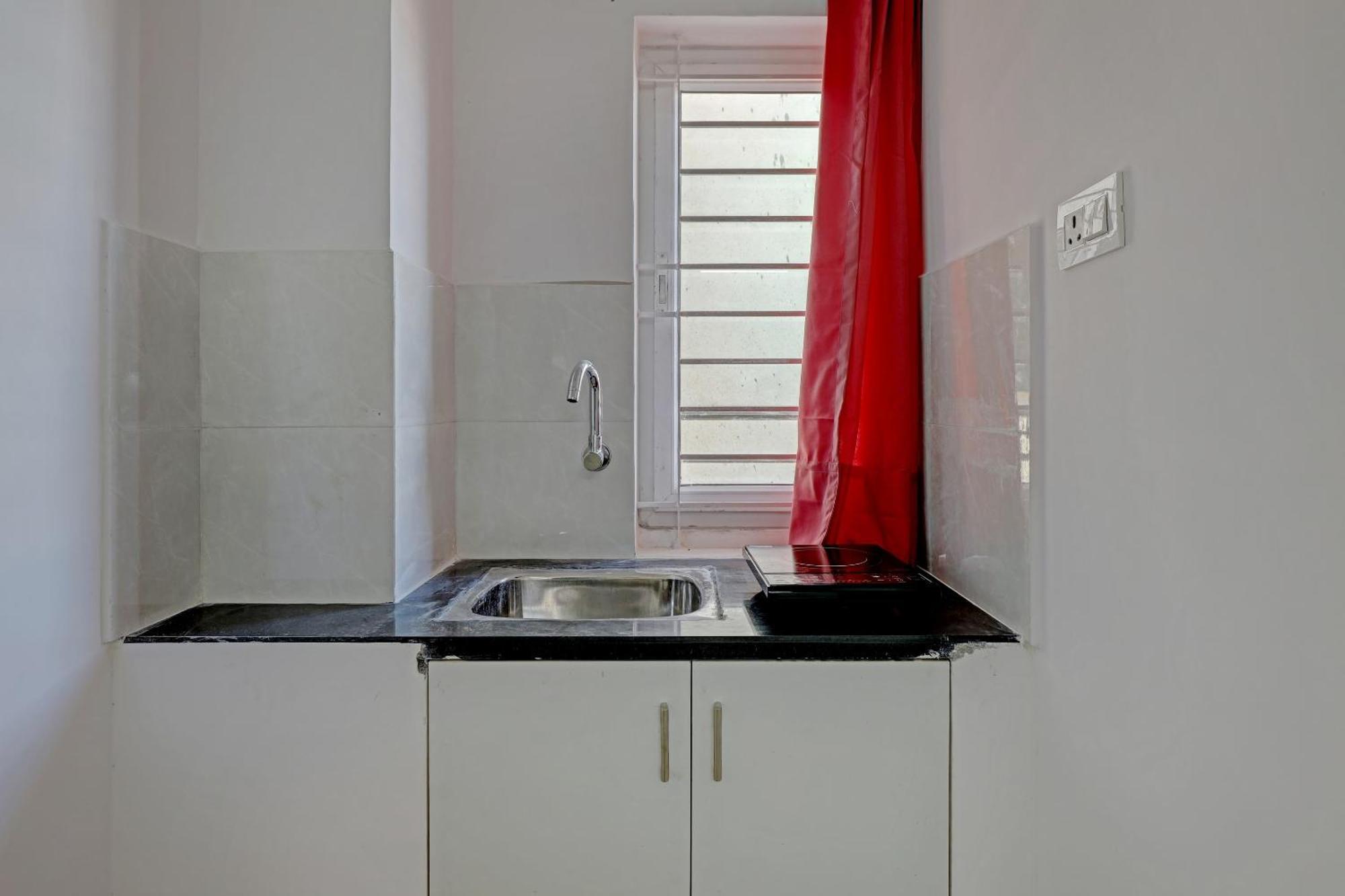 Hotel O Home Compact Studio Kr Puram Near Phoenix Marketcity Bangalore Exterior foto